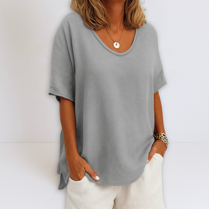 Joanne | Blusa extragrande con cuello en V