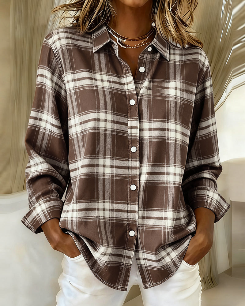 Xenna | Camisa con estampado a cuadros y cuello con muescas