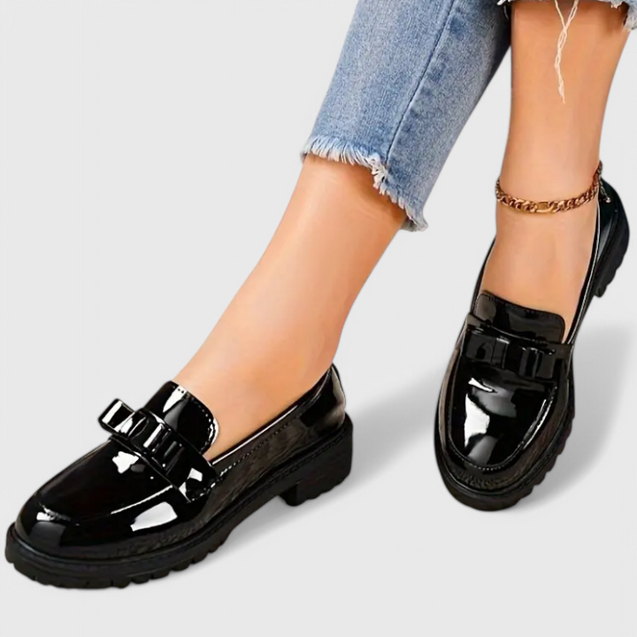 Julie | Mocasines con tacón de bloque y detalle de lazo