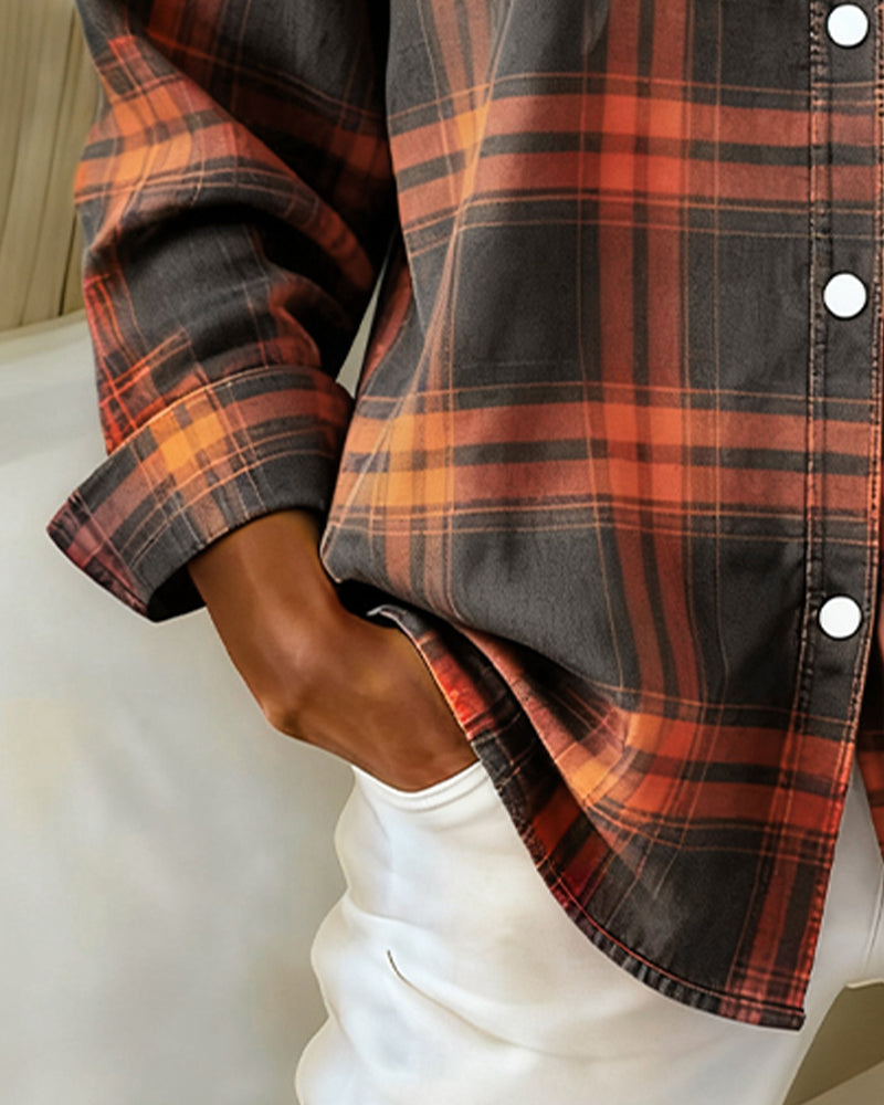 Xenna | Camisa con estampado a cuadros y cuello con muescas