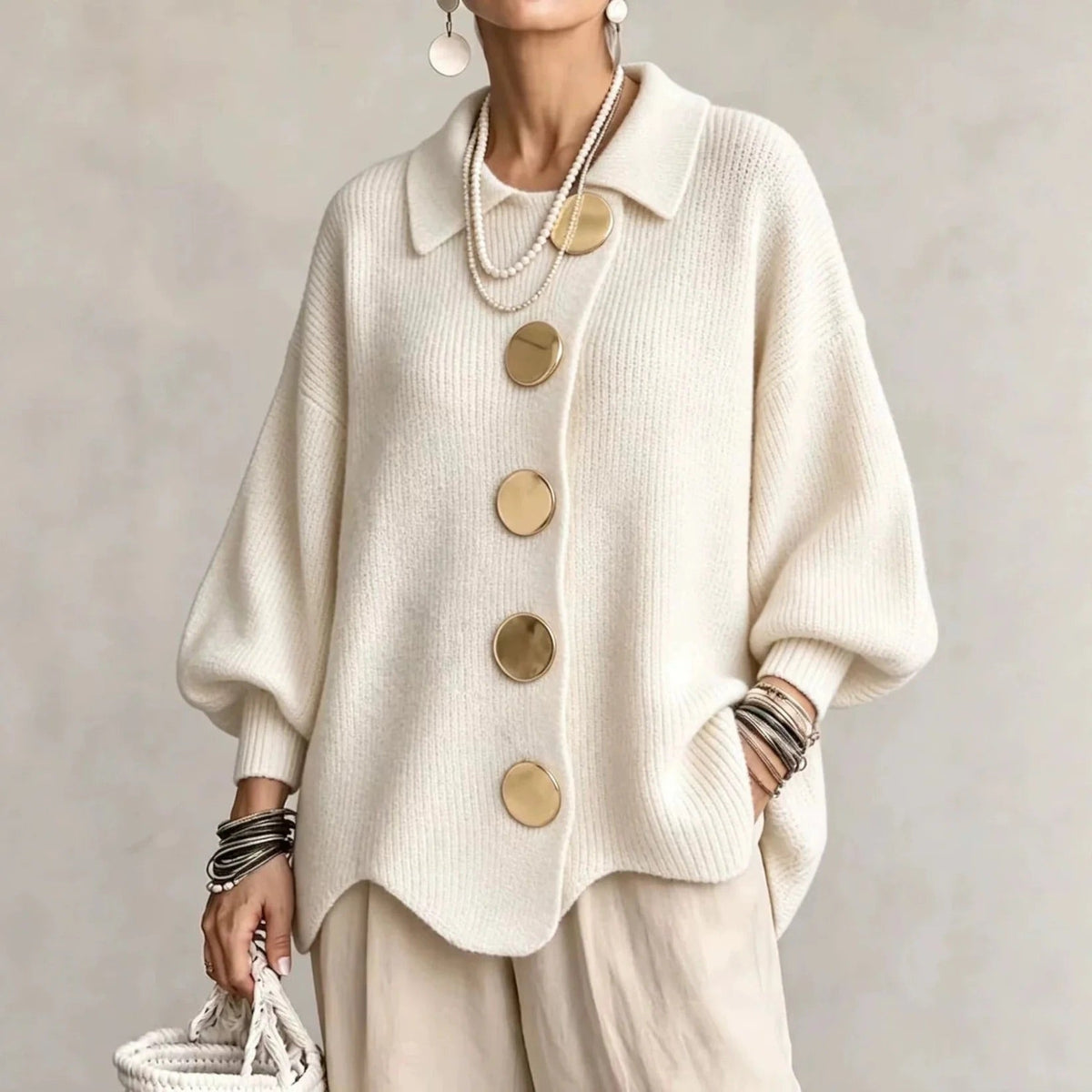 CARINA | CÁRDIGAN OVERSIZE CON CUELLO Y BOTONES