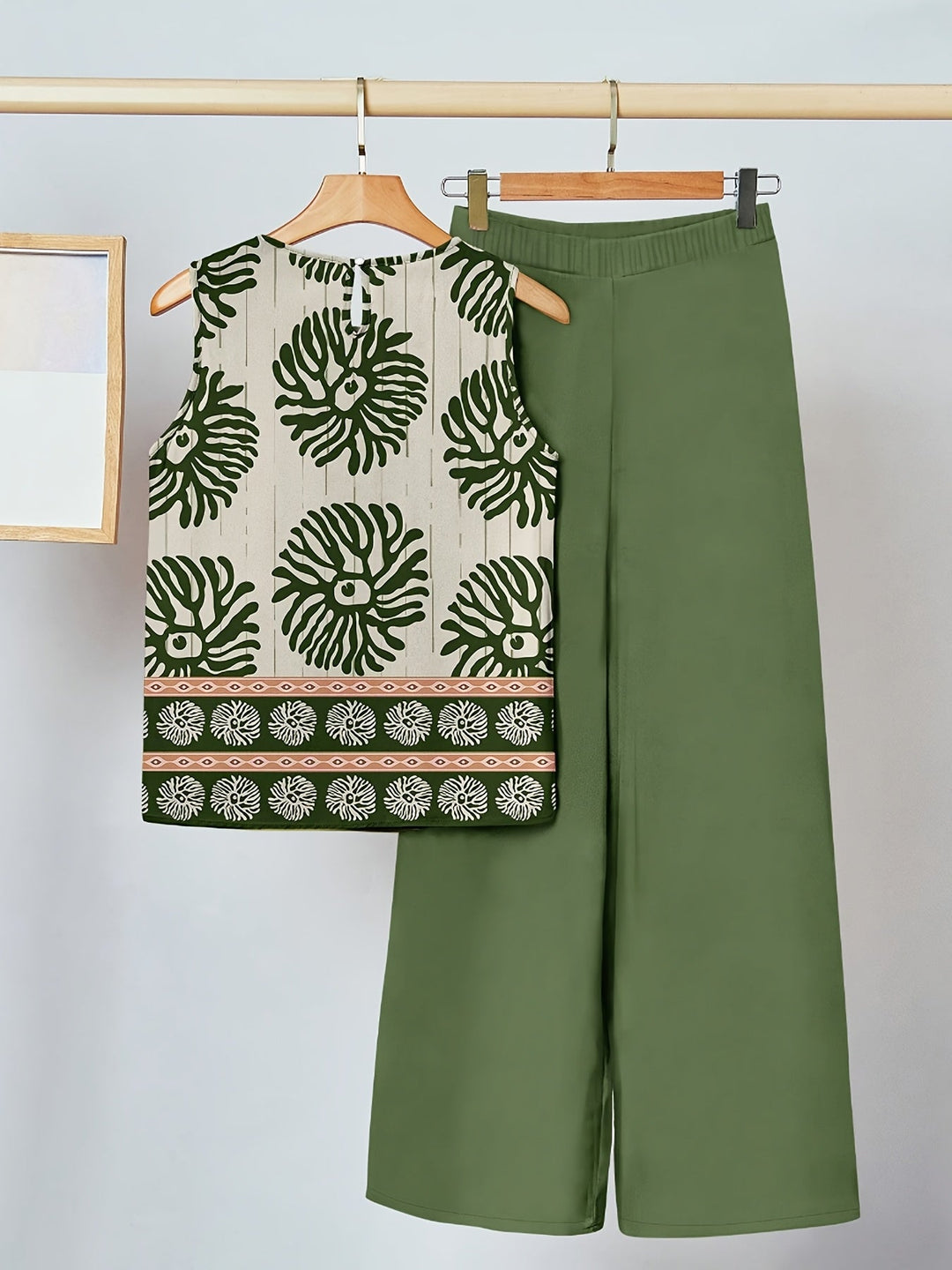 Brittany | Set floral minimalista elegante