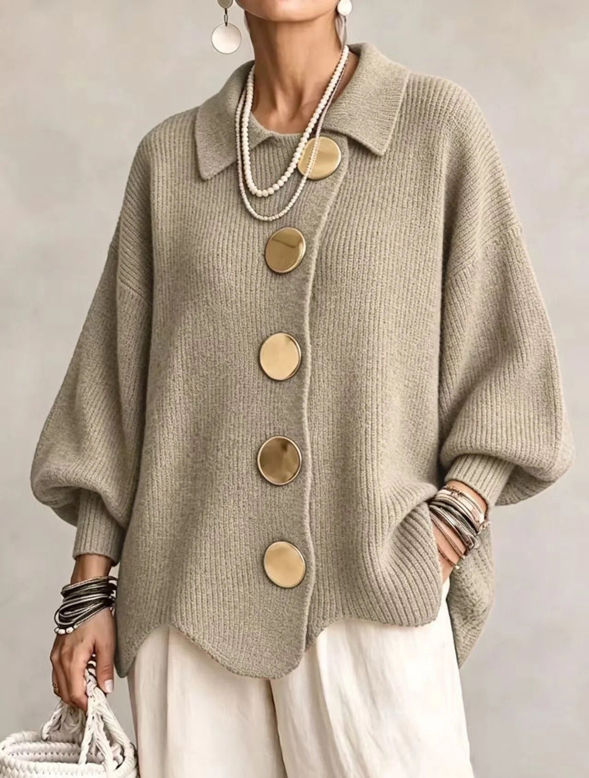 CARINA | CÁRDIGAN OVERSIZE CON CUELLO Y BOTONES