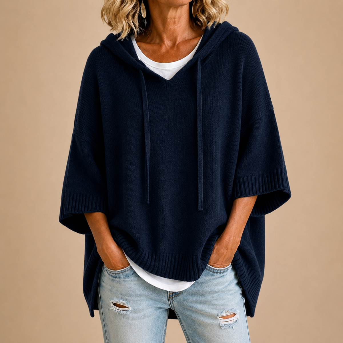 Oriana | Poncho de Punto con Capucha y Mangas Tres Cuartos