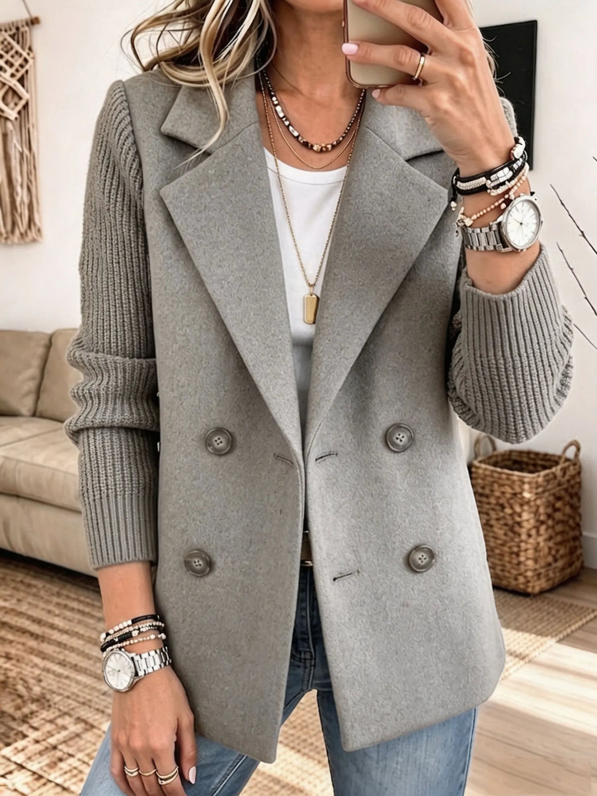 CARLA | BLAZER ELEGANTE CON MANGAS DE PUNTO