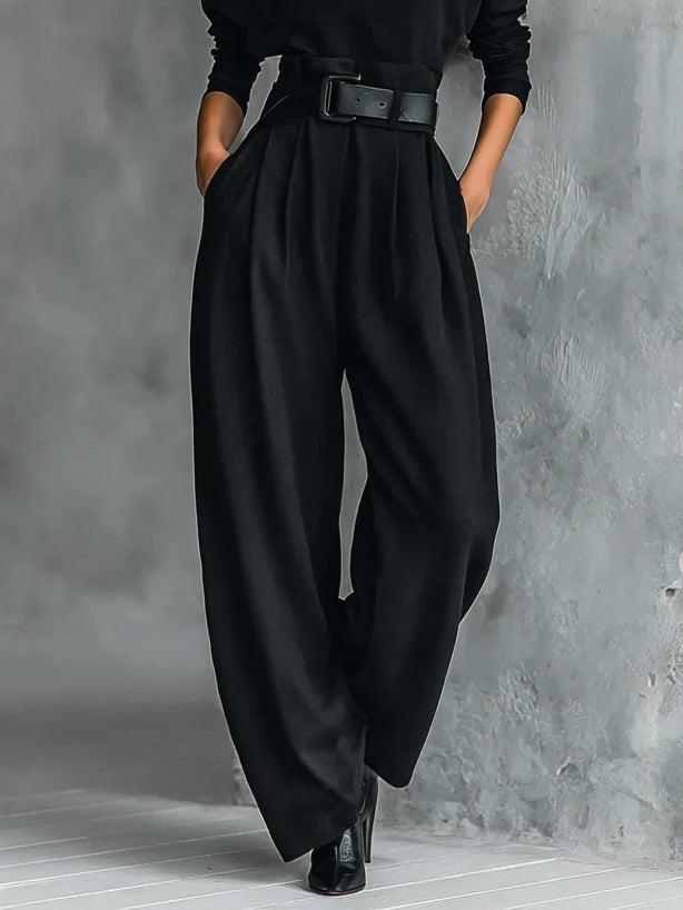 Julia | Conjunto de cuello alto y pantalón recto