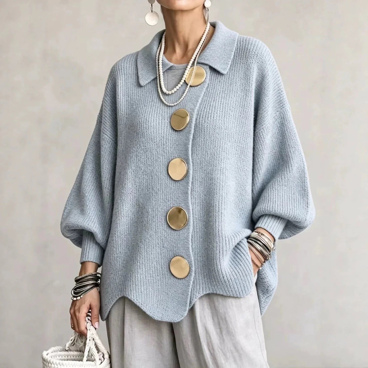 CARINA | CÁRDIGAN OVERSIZE CON CUELLO Y BOTONES